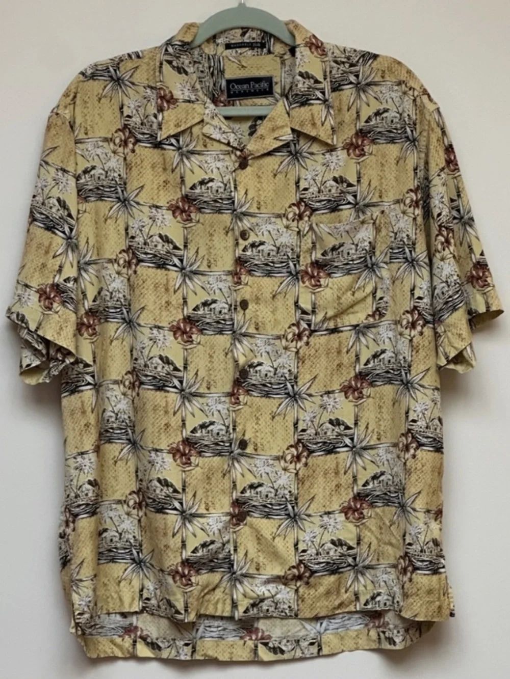 Ocean Pacific Short Sleeve Button Down Floral Silk Shirt Size Large